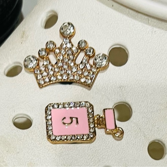 0 Bling Croc Charms, Luxury Rhinestones in Gold, Crystal Croc Charm. BarbieCore - Picture 3 of 10